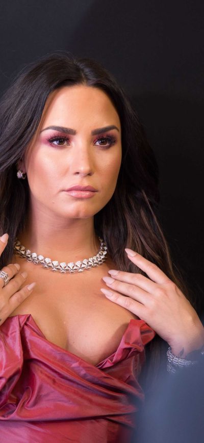 Fond d'écran iPhone 4k Demi Lovato 2017