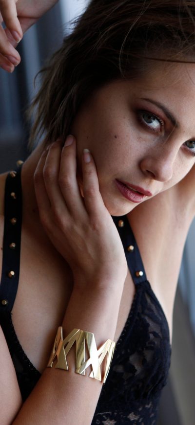 Fond d'écran iPhone Willa Holland 2017 Photoshoot