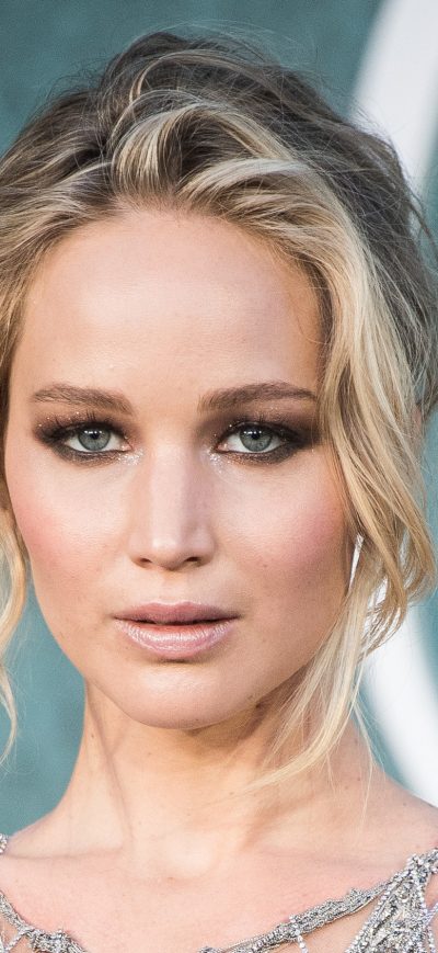 Fond d'écran Jennifer Lawrence Glamour 2017 sur iPhone