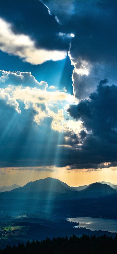 Fond d'écran iPhone Sunbeams From Sky Landscape Mountains 5k