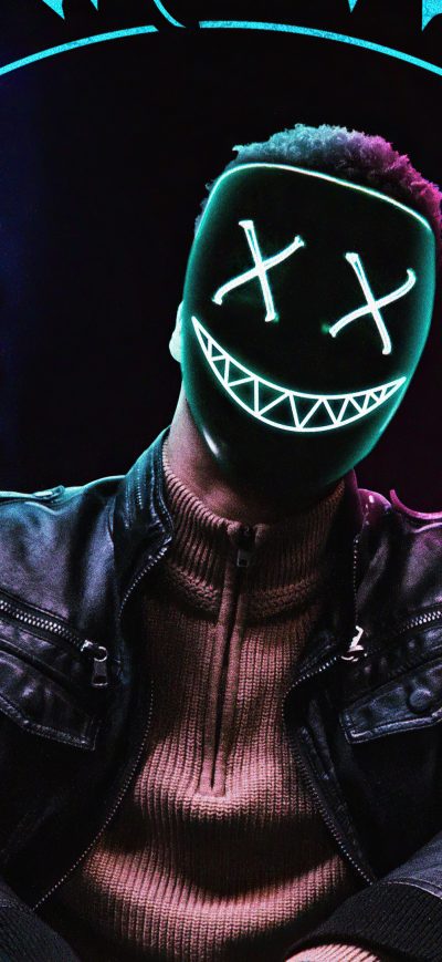 Fond d'écran iPhone Just Smile Mask Glowing 4k