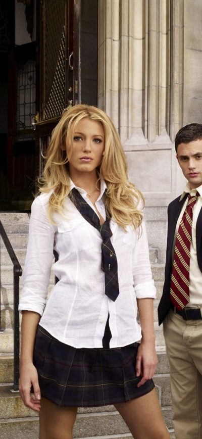Fond d'écran iPhone Blake Lively In School Dress