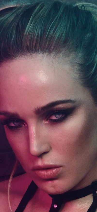 Fond d'écran iPhone Caity Lotz Fault Magazine Photoshoot