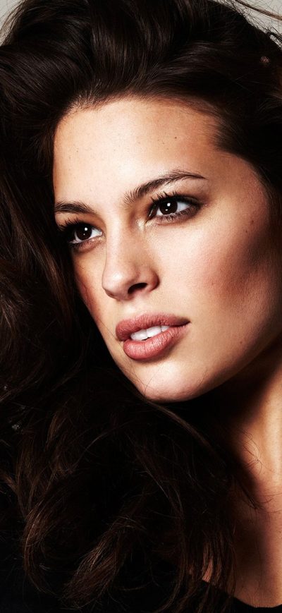 Fond d'écran Ashley Graham sur iPhone