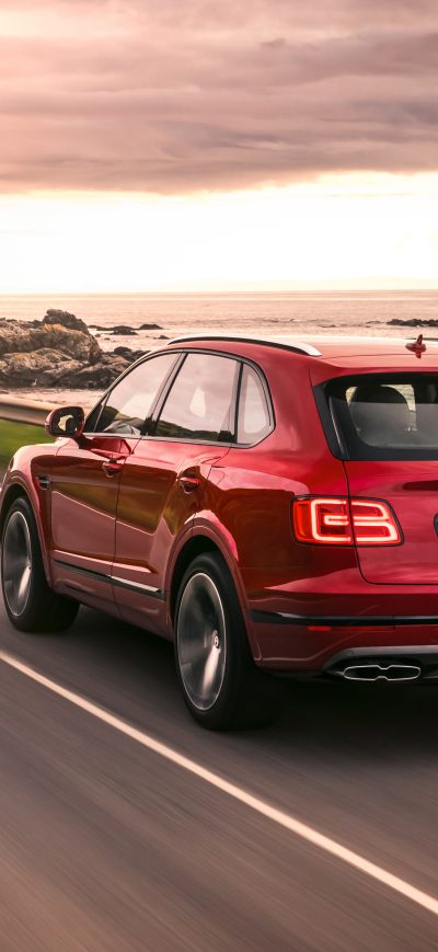 Fond d'écran iPhone Bentley Bentayga V8 Rear View 2018