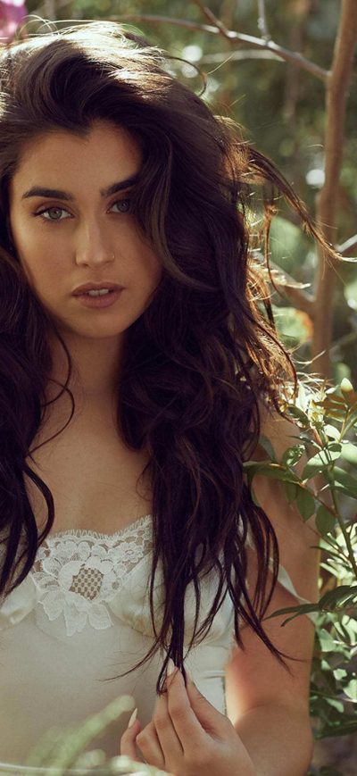 Fond d'écran iPhone Lauren Jauregui 2019