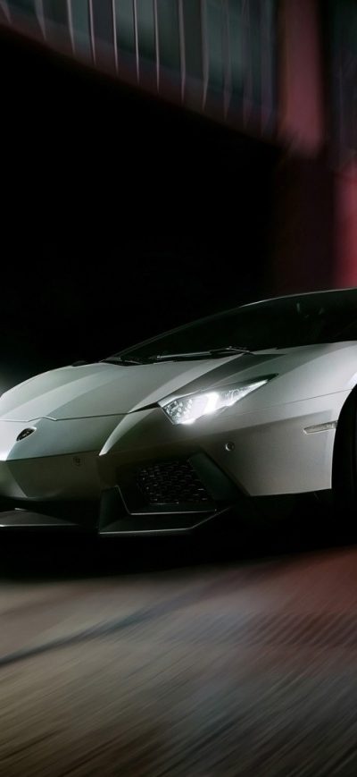 Fond d'écran iPhone Lamborghini Aventador Superlove