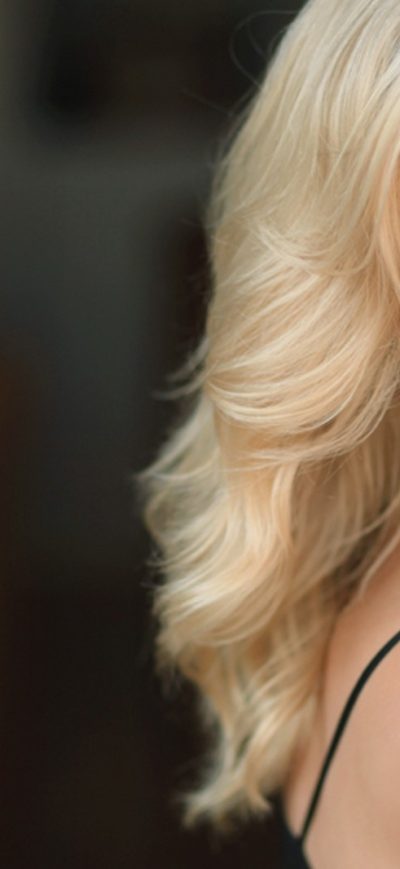 Fond d'écran iPhone Berit Birkeland Blonde Hairs