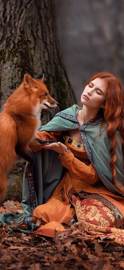 Fond d'écran Girl With Fox sur iPhone