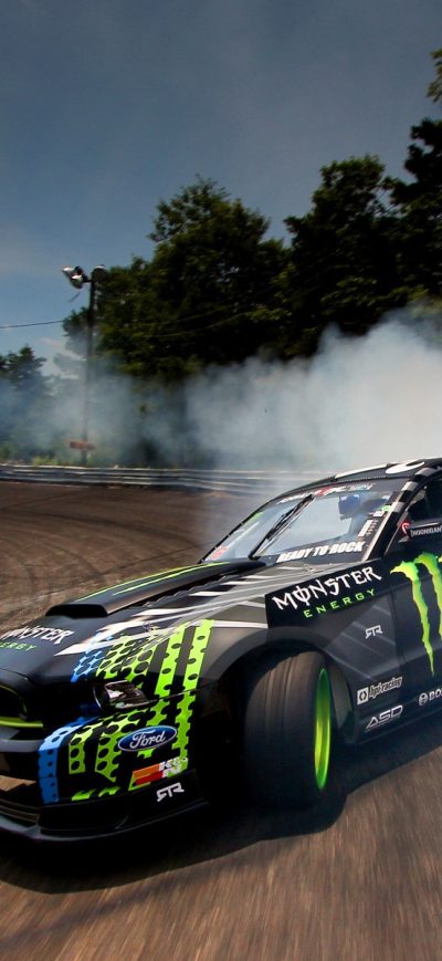 Fond d'écran iPhone Ford Monster Drifting Smoke