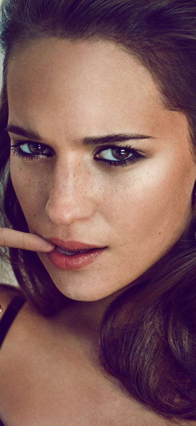 Fond d'écran iPhone Alicia Vikander 2017