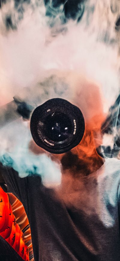 Fond d'écran iPhone Head In The Clouds 4k