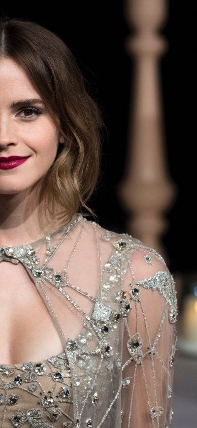 Fond d'écran iPhone Emma Watson In The Beauty And The Beast Premiere In Shanghai