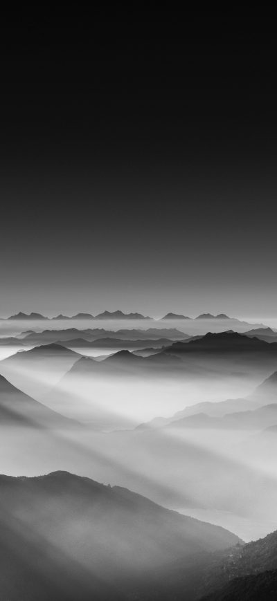 Fond d'écran iPhone Haze Mountain Landscape Monochrome 5k