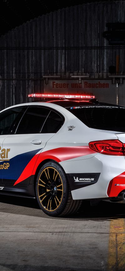 Fond d'écran iPhone Bmw M5 Motogp Safety Car 4k