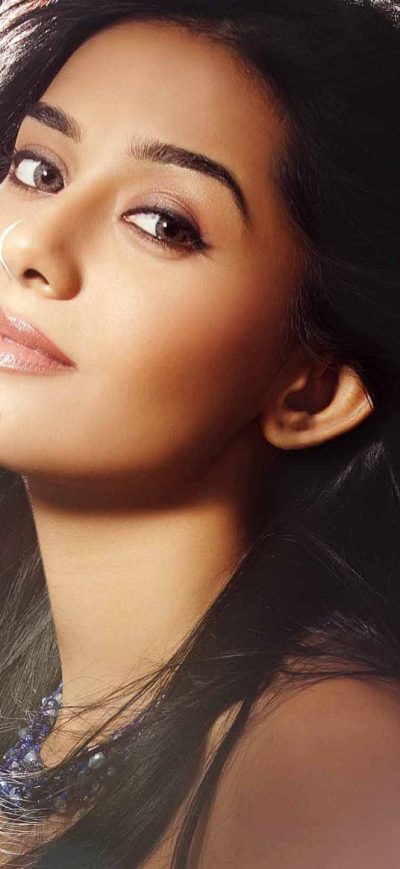 Fond d'écran Amrita Rao sur iPhone