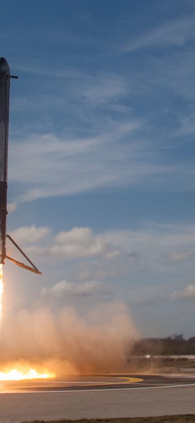Fond d'écran iPhone Falcon Heavy Space X HD