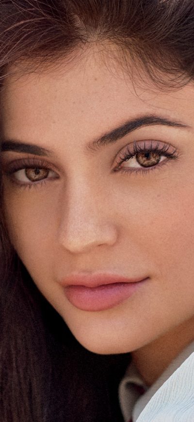 Fond d'écran iPhone Kylie Jenner Allure 2018
