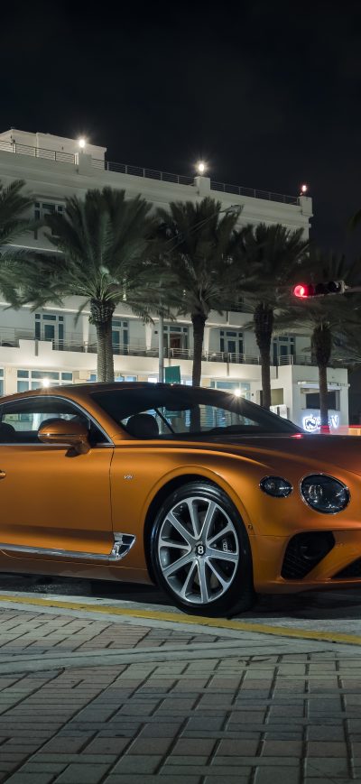 Fond d'écran iPhone 2019 Bentley Continental GT V8 8k