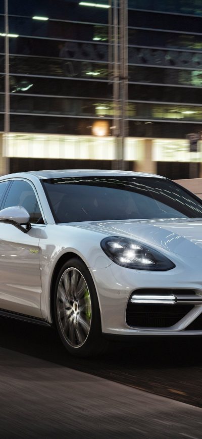 Fond d'écran iPhone 2018 Porsche Panamera Turbo S E Hybrid