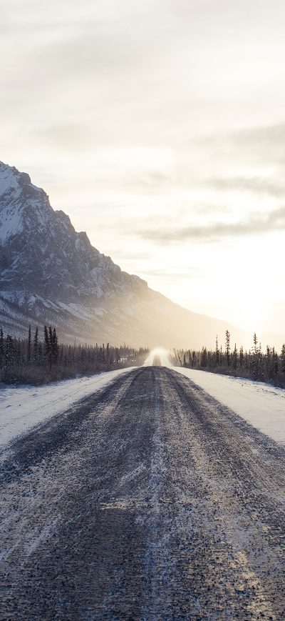Fond d'écran iPhone Winter Road Mountains 4k