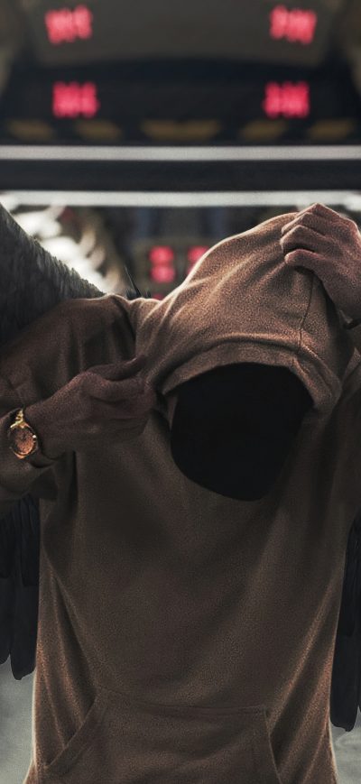 Fond d'écran iPhone Hoodie Boy Wings 4k