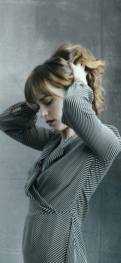 Fond d'écran iPhone Dakota Johnson For The Hollywood Reporter 2017