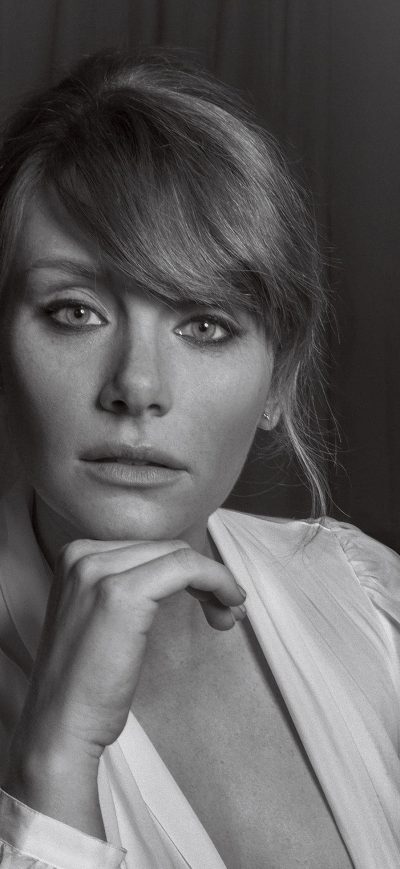 Fond d'écran iPhone Bryce Dallas Howard Monochrome 2018