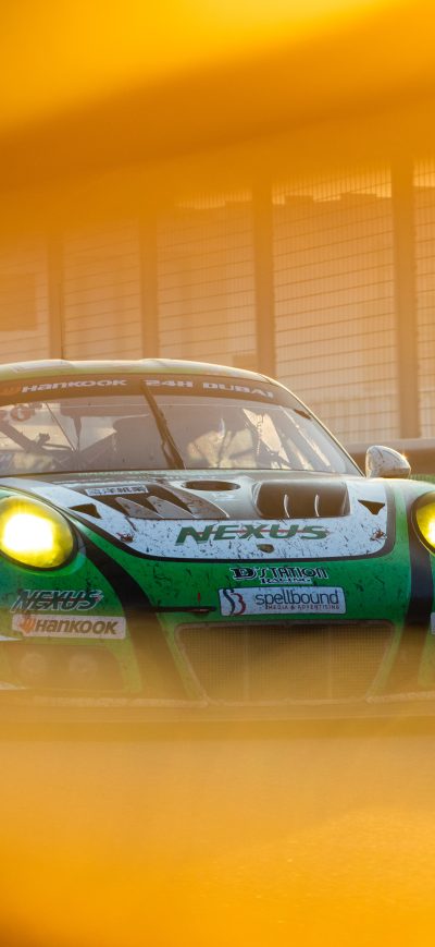 Fond d'écran iPhone Porsche GT2 RS Track Car