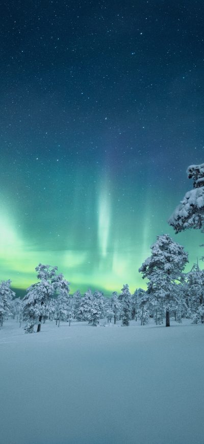 Fond d'écran iPhone Finland Night Aurora Outdoor Nature 5k
