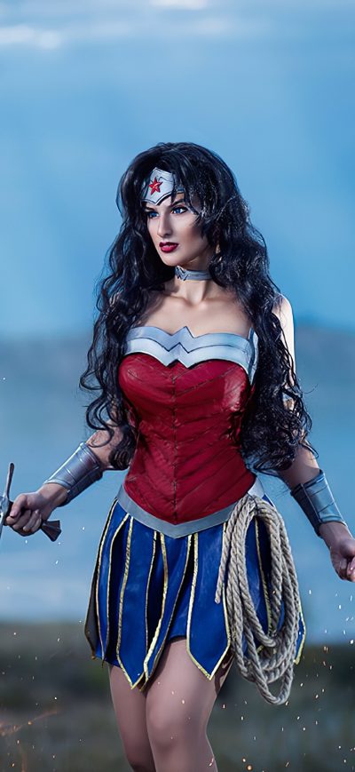 Fond d'écran iPhone Wonder Woman Cosplay 2020