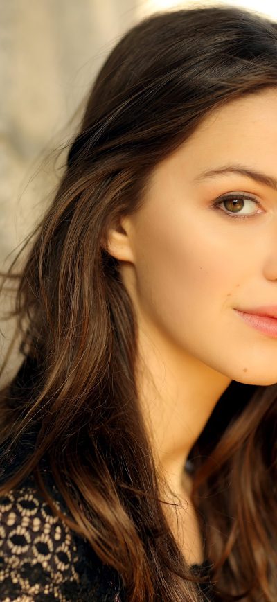 Fond d'écran iPhone Ella Hunt 2019