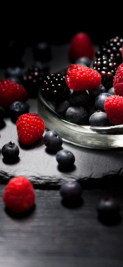 Fond d'écran iPhone Raspberries Berries 4k 5k