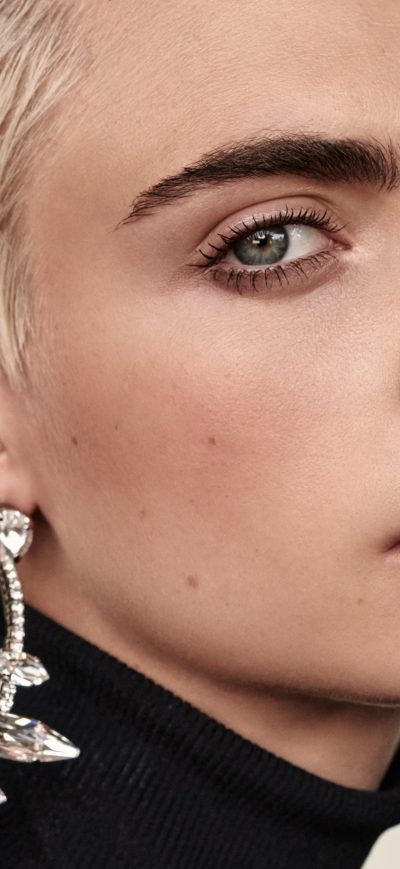 Fond d'écran iPhone Cara Delevingne The Edit