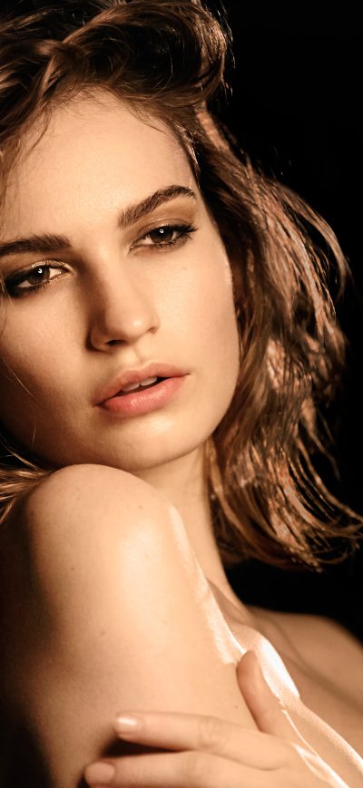 Fond d'écran Gabriella Wilde sur iPhone