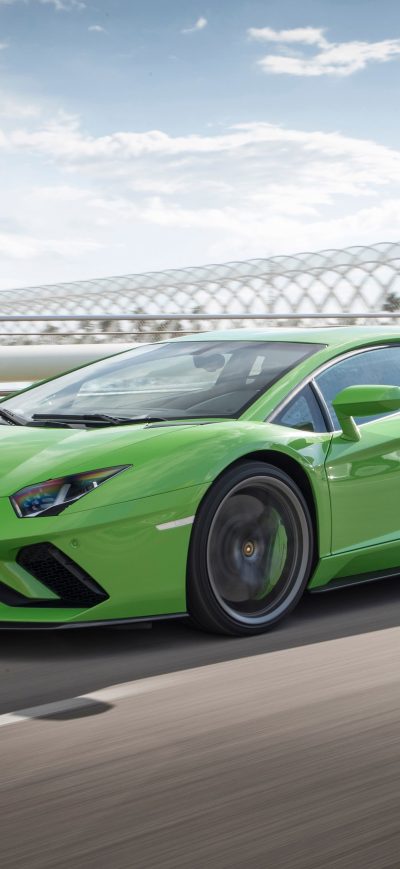 Fond d'écran Lamborghini Aventador S 4k sur iPhone