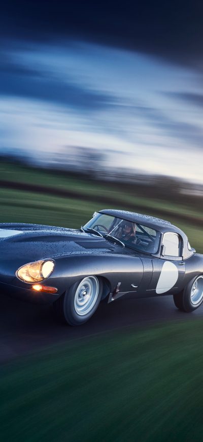 Fond d'écran Jaguar Lightweight E Type sur iPhone