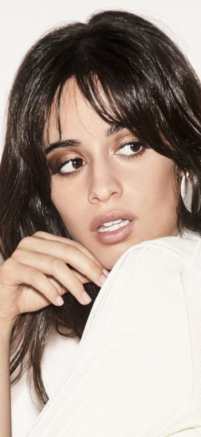 Fond d'écran iPhone Camila Cabello Cosmopolitan 2018