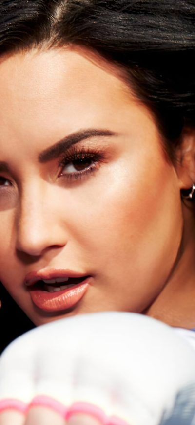 Fond d'écran iPhone Demi Lovato Fabletics 2020