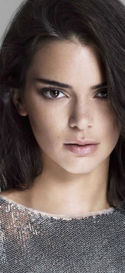 Fond d'écran iPhone Kendall Jenner Liu Jo Campaign 2020