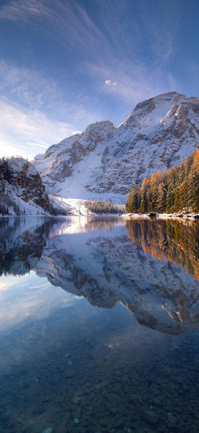 Fond d'écran iPhone Sunrise In Braies Lake 4k