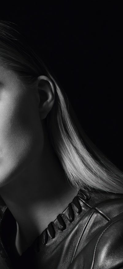 Fond d'écran iPhone Margot Robbie Chanels J12 Campaign 2021 5k