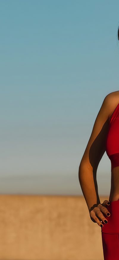 Fond d'écran iPhone Victoria Justice Fabletics Photoshoot 2020 4k