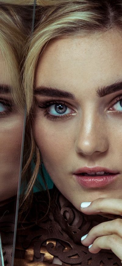 Fond d'écran iPhone Meg Donnelly 2018