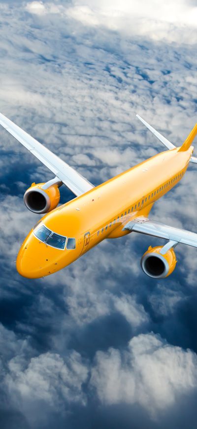 Fond d'écran iPhone Airplane Fly Through Clouds 8k