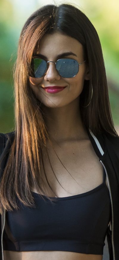 Fond d'écran iPhone Victoria Justice 2017 Hd