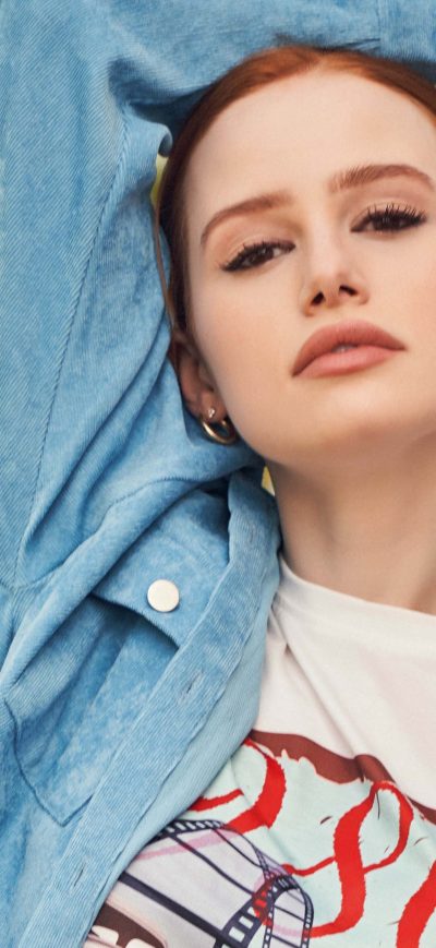 Fond d'écran iPhone Madelaine Petsch Shein Fall Collection