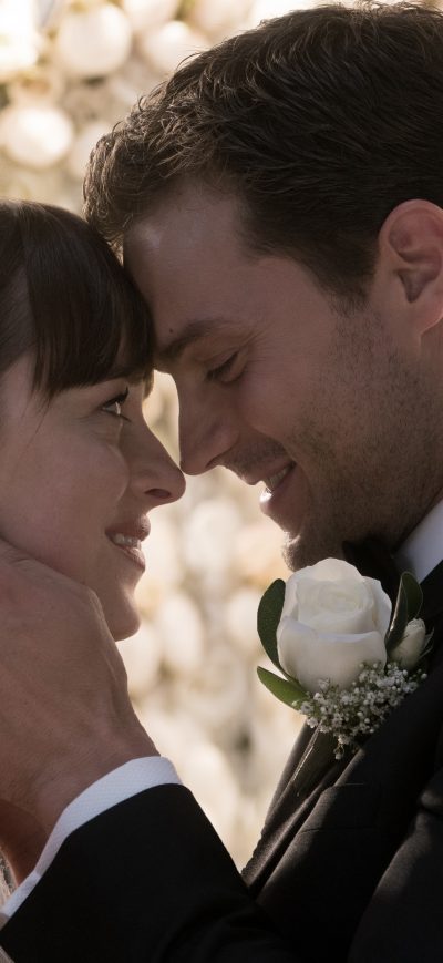 Fond d'écran iPhone Jamie Dornan And Dakota Johnson Fifty Shades Freed 2018 5k