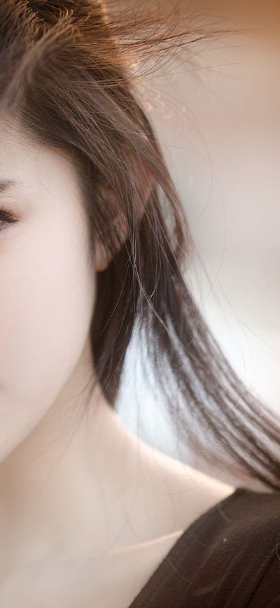 Fond d'écran iPhone Brunette Girl Close Face