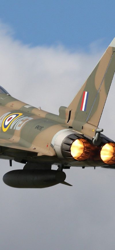 Fond d'écran iPhone Eurofighter Typhoon Jet Fighter Aircraft Warplane